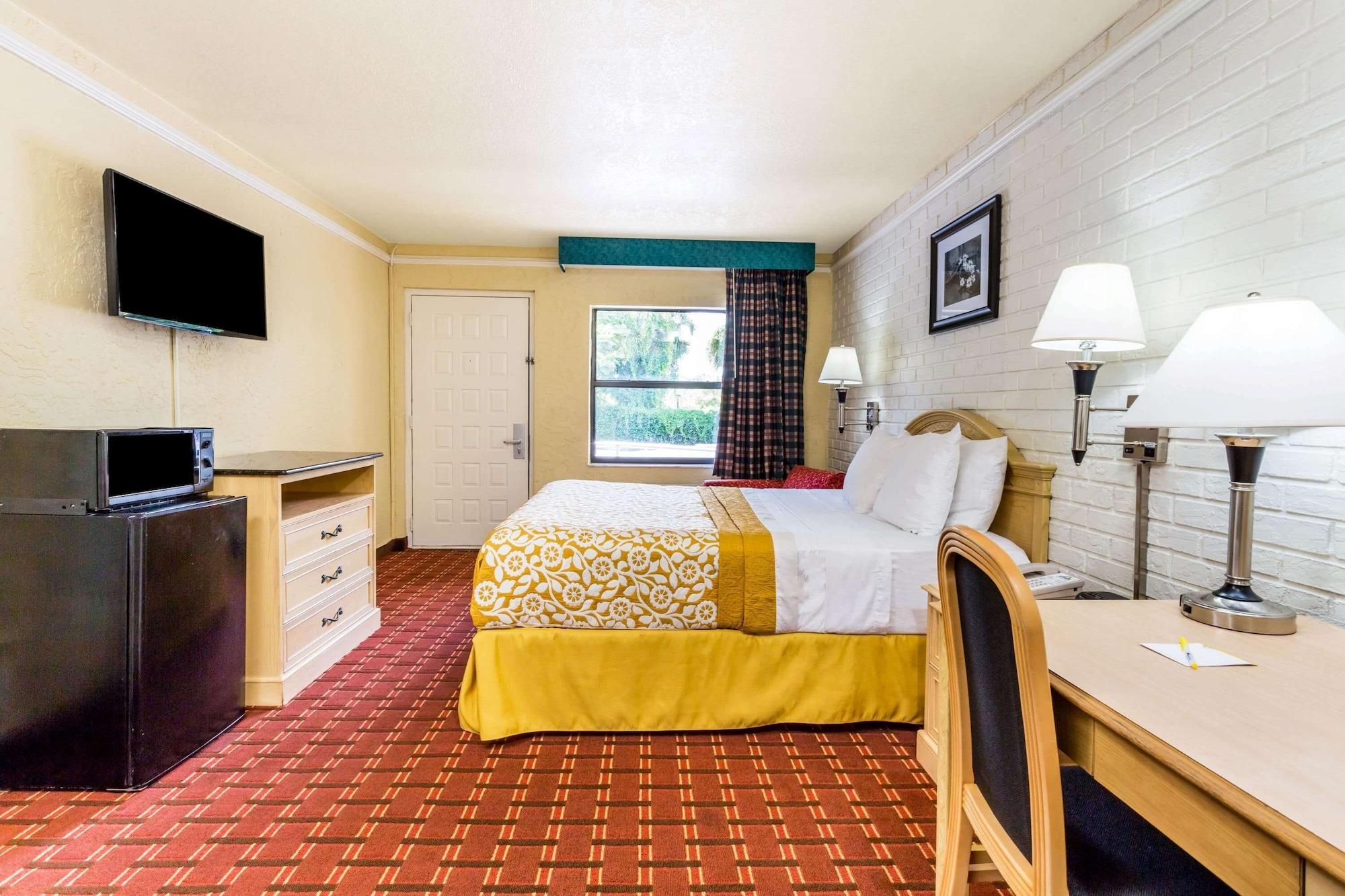 Quality Inn & Suites Altamonte Springs Orlando-North Экстерьер фото