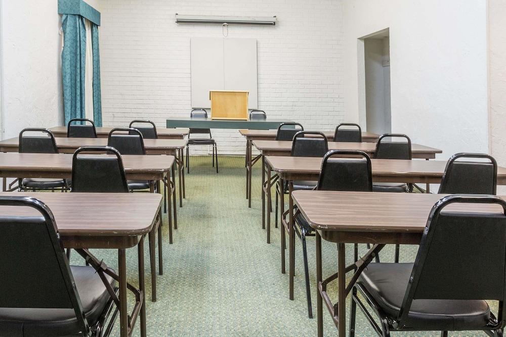 Quality Inn & Suites Altamonte Springs Orlando-North Экстерьер фото
