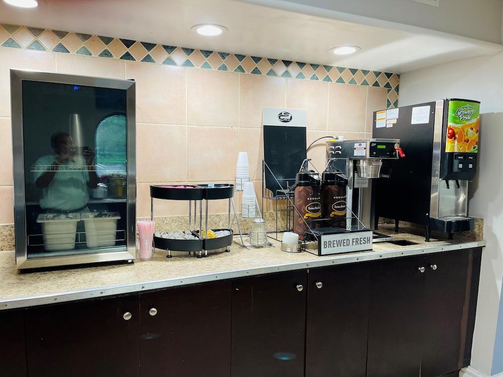 Quality Inn & Suites Altamonte Springs Orlando-North Экстерьер фото