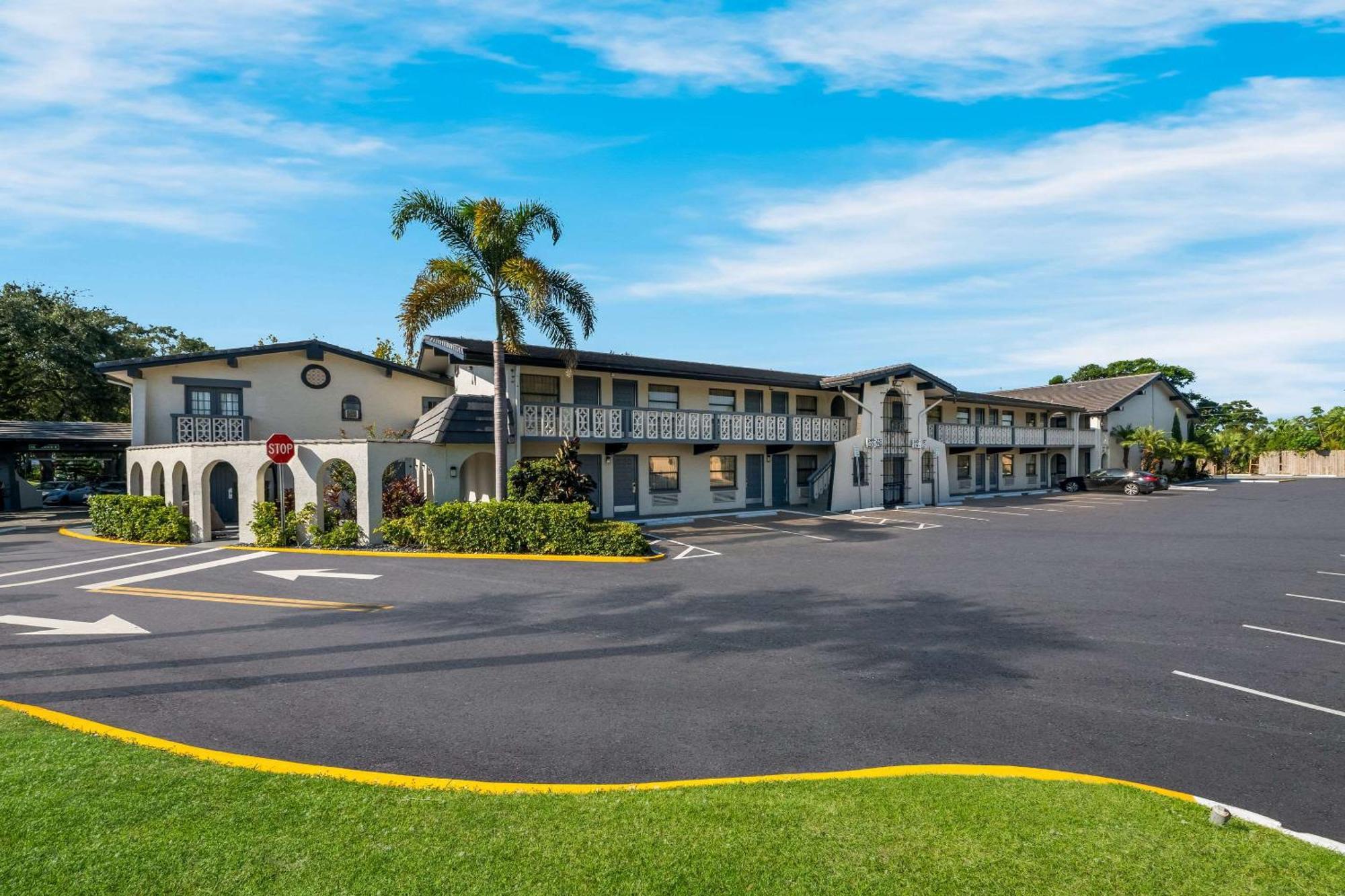 Quality Inn & Suites Altamonte Springs Orlando-North Экстерьер фото